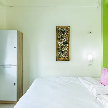 Sleep Dee Hostel-2