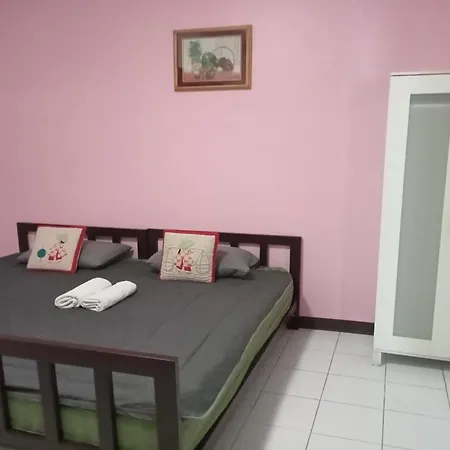 Sleep Dee Hostel-3